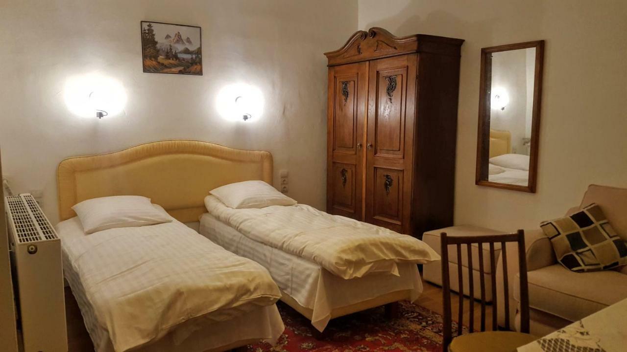 Room In An Old House 트루스카베츠 외부 사진